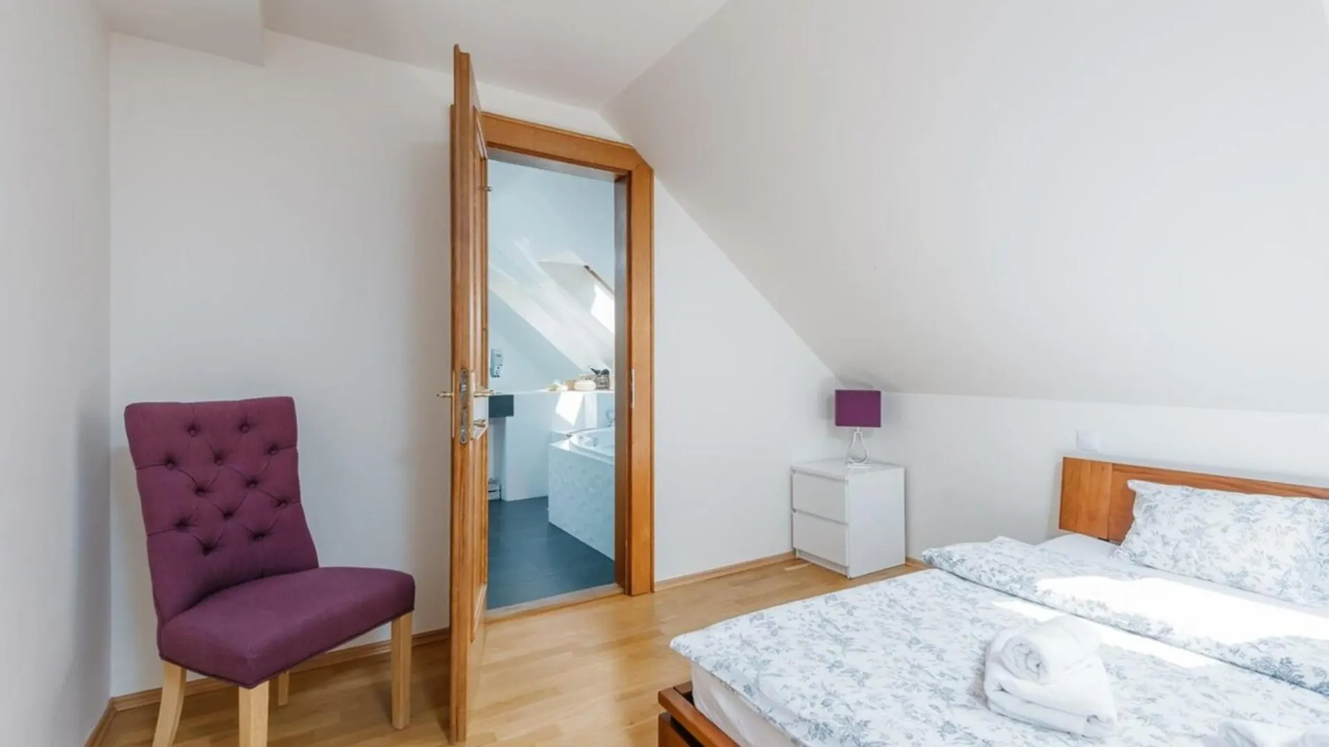 Eli Spacious Apt With Old Town View, Parking & Ac Prague 0*,