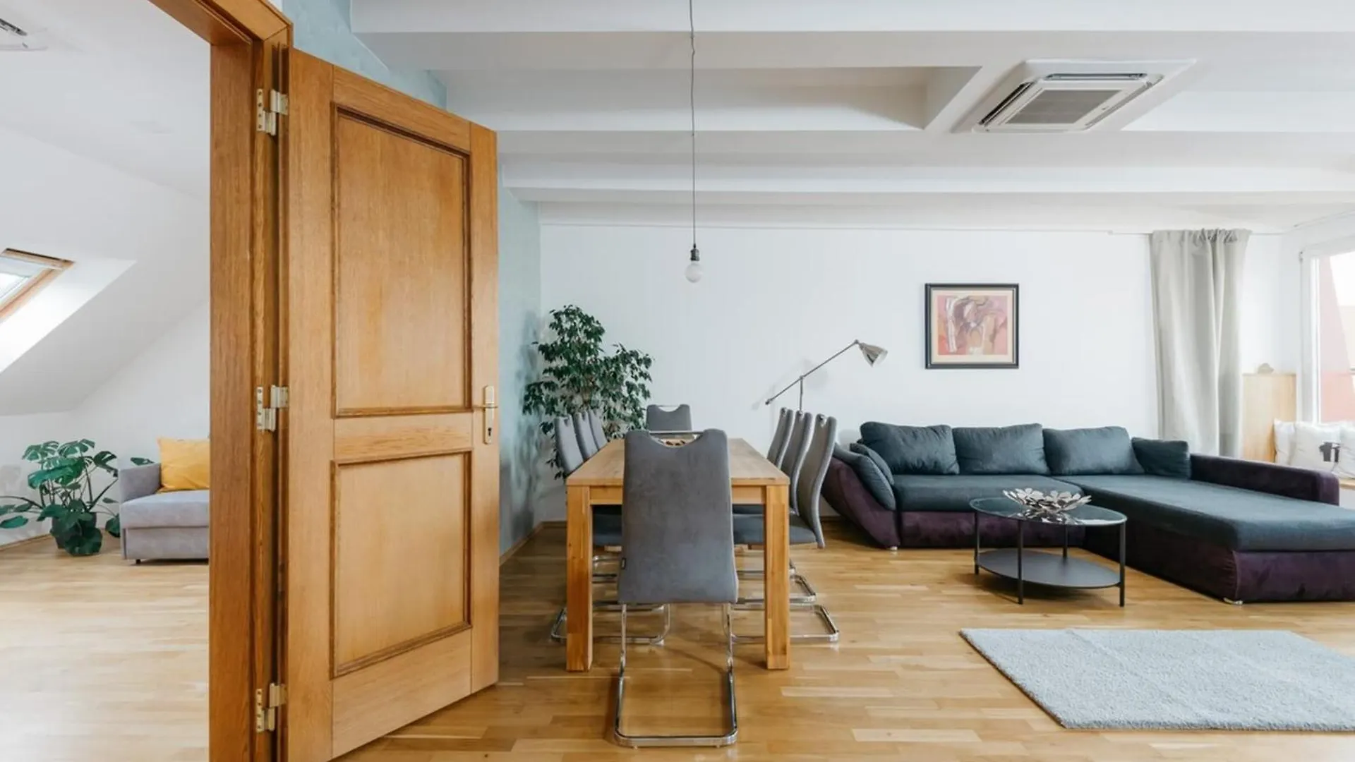 Eli Spacious Apt With Old Town View, Parking & Ac Prague 0*,  Czech Republic